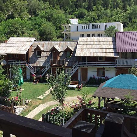 Zariklis Hotel Theth Ngoại thất bức ảnh