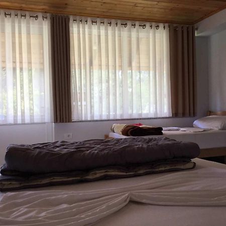 Zariklis Hotel Theth Ngoại thất bức ảnh